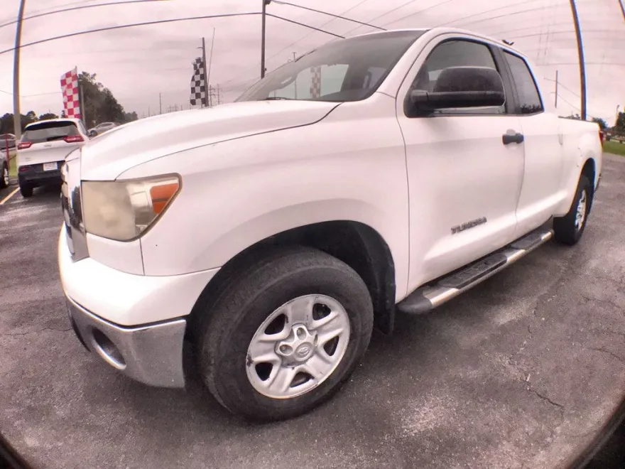 2010 Toyota Tundra Double Cab SR5 photo 1