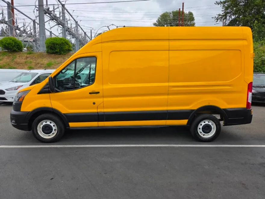 2021 Ford Transit Cargo Van photo 1