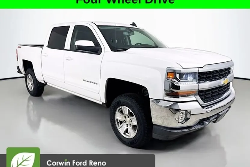 2018 Chevrolet Silverado 1500 LT photo 1