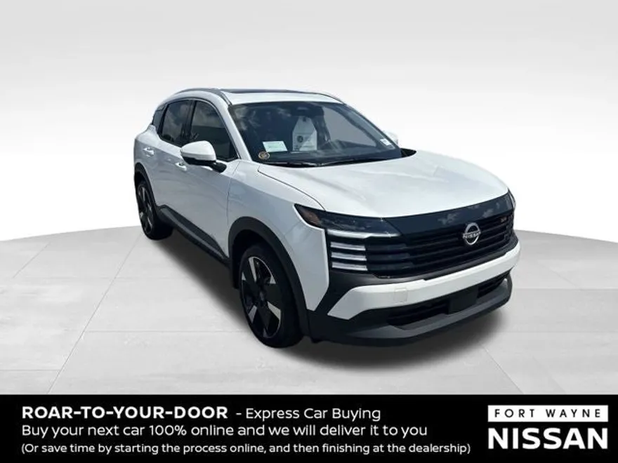 2025 Nissan Kicks SR photo 1