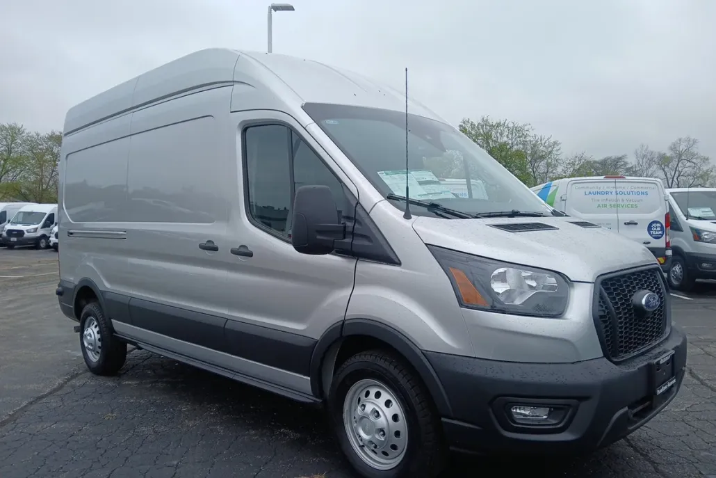 2025 Ford Transit Cargo Van photo 1