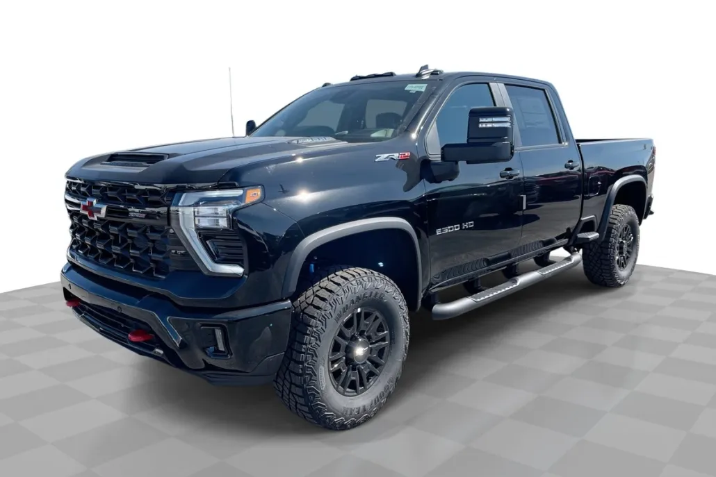 2025 Chevrolet Silverado 2500HD ZR2 photo 1