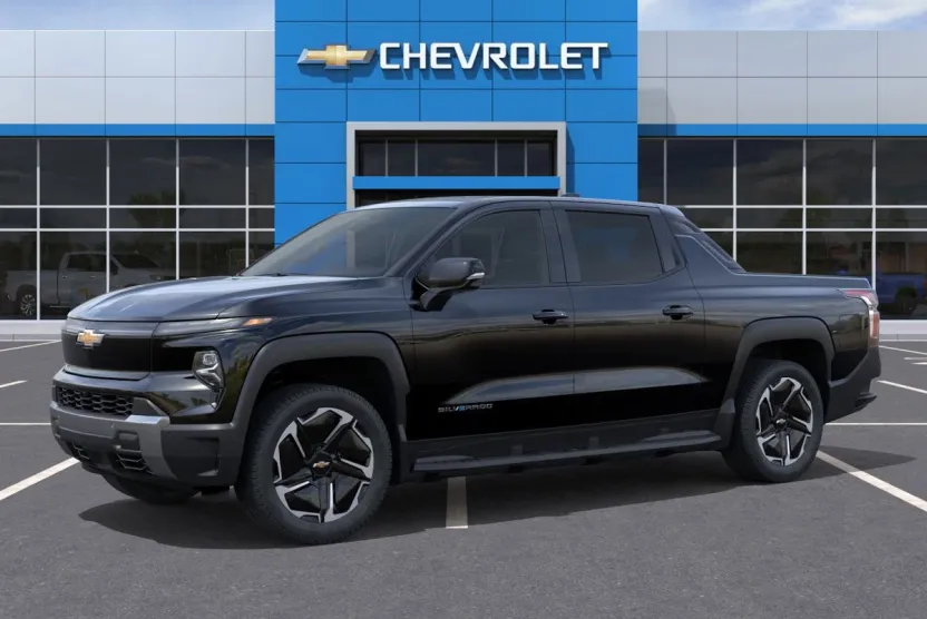 2026 Chevrolet Silverado EV LT photo 1