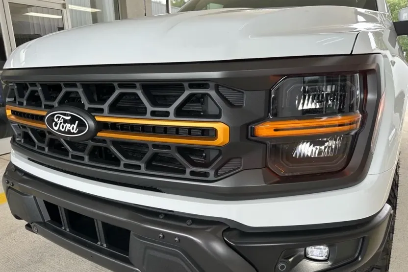 2025 Ford F-150 Tremor photo 1