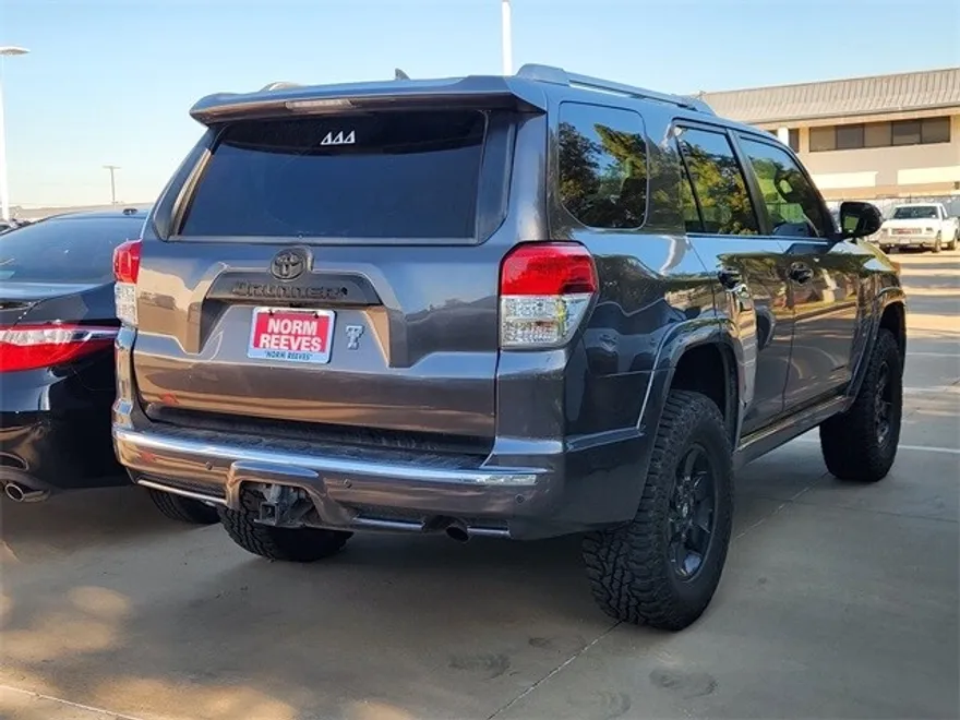 2010 Toyota 4Runner SR5 V6 photo 1