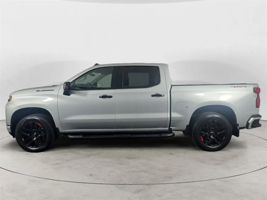 2022 Chevrolet Silverado 1500 RST photo 1