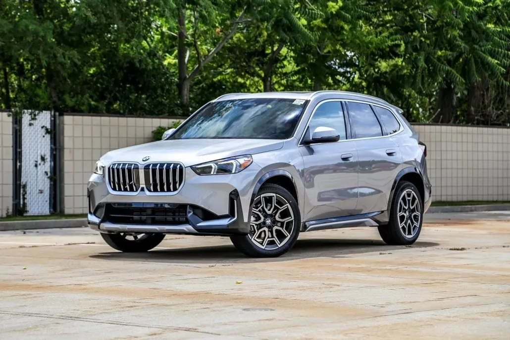 2025 Bmw X1 XDrive28i photo 1