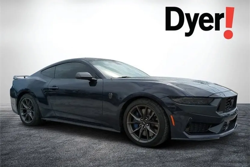 2024 Ford Mustang Dark Horse photo 1