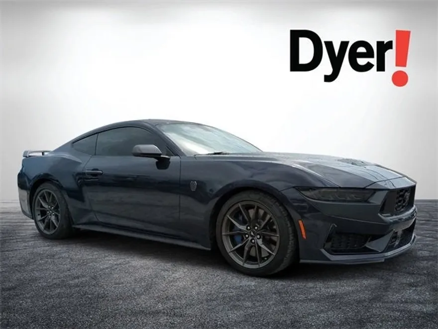 2024 Ford Mustang Dark Horse photo 1