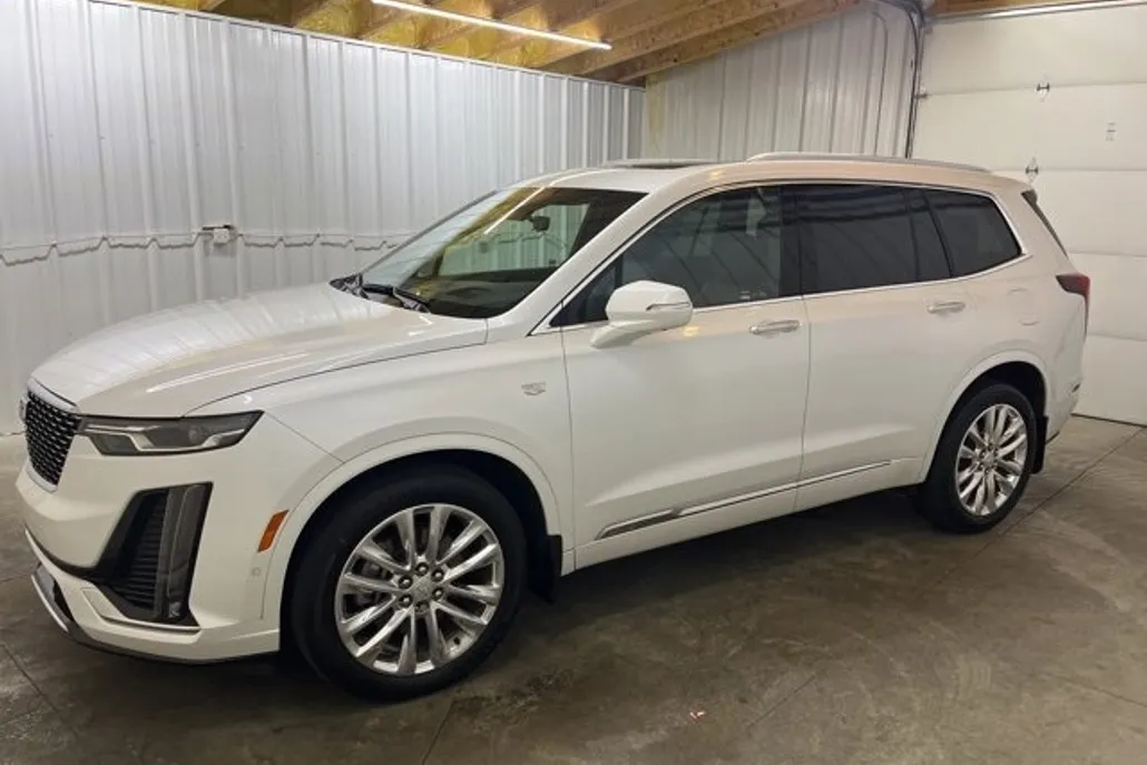 2020 Cadillac XT6 Premium Luxury photo 1