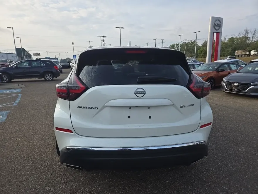 2023 Nissan Murano SV photo 1