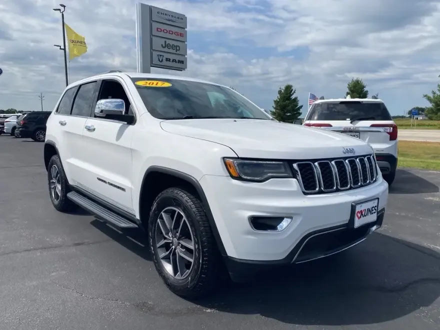 2017 Jeep Grand Cherokee Limited photo 1