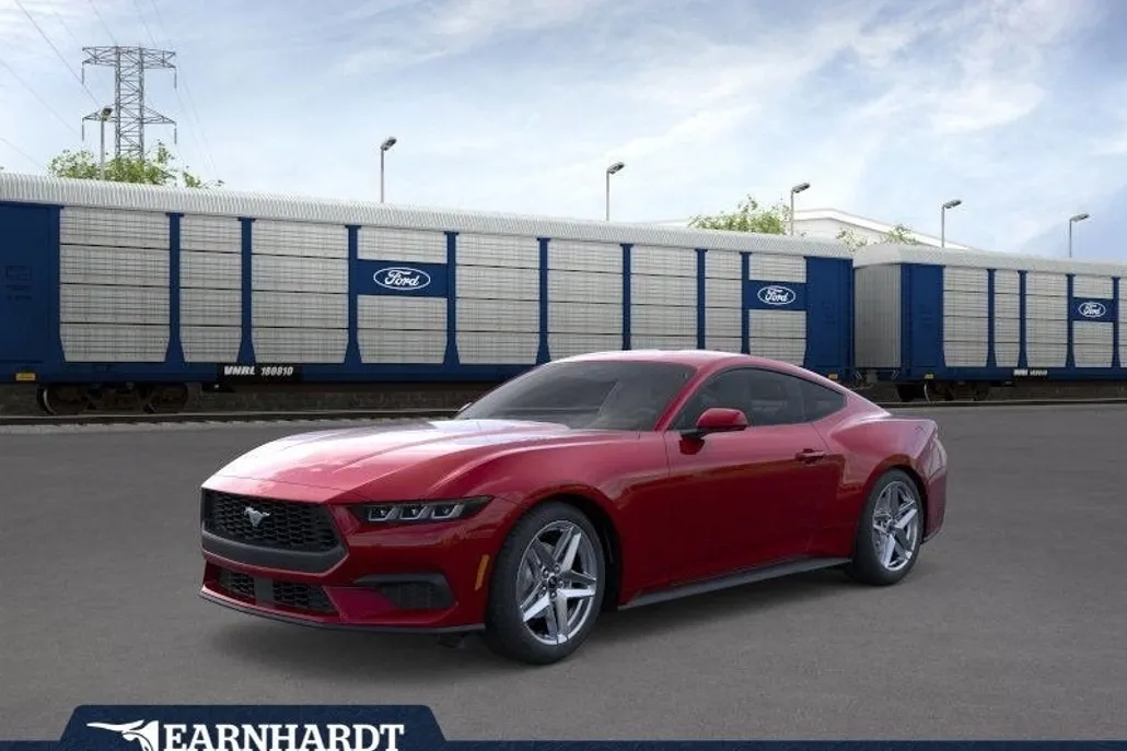 2025 Ford Mustang EcoBoost photo 1