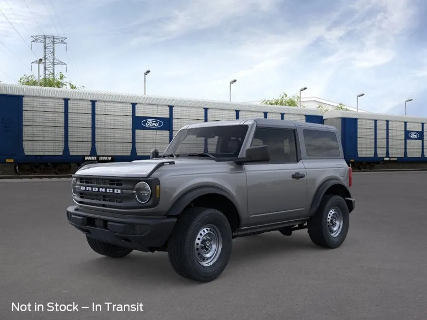 2025 Ford Bronco Base photo 1