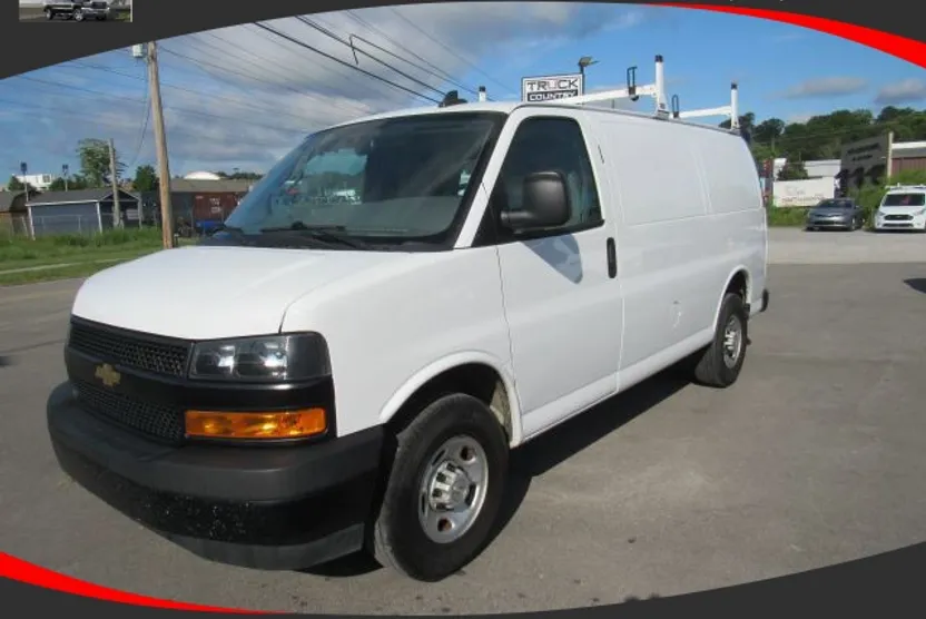 2022 Chevrolet Express 2500 Cargo Van photo 1
