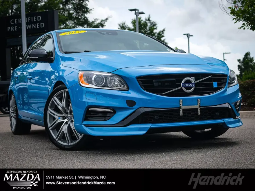 2017 Volvo V60 Polestar photo 1