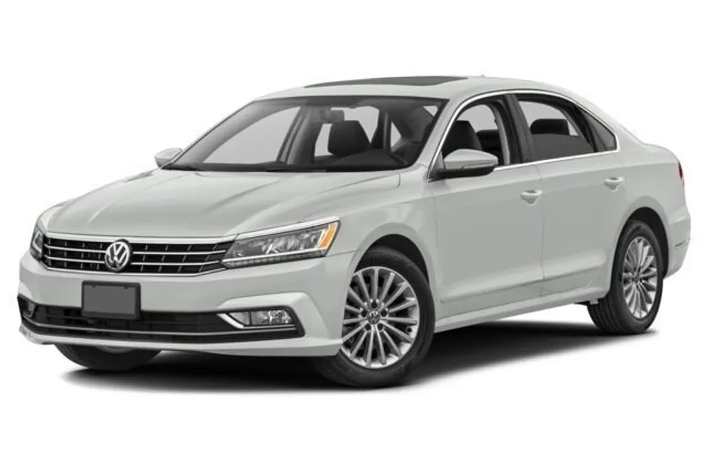 2017 Volkswagen Passat SE photo 1