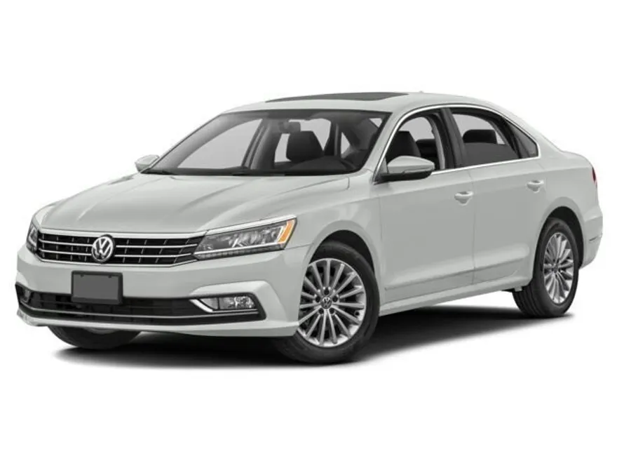 2017 Volkswagen Passat SE photo 1