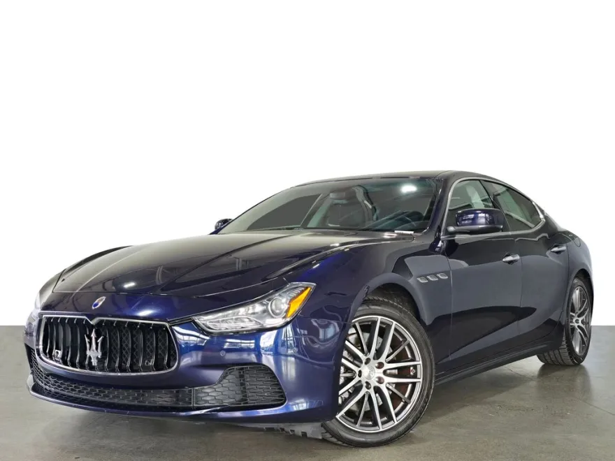 2015 Maserati Ghibli Base photo 1
