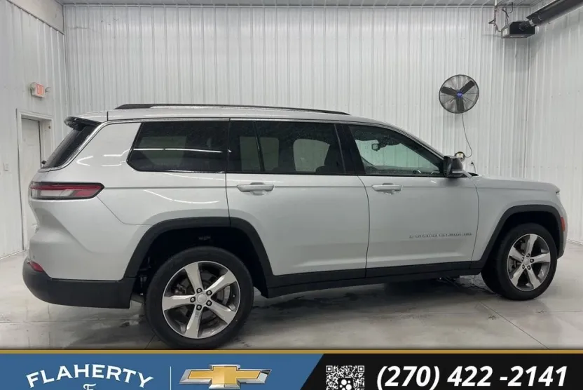 2022 Jeep Grand Cherokee Limited photo 1
