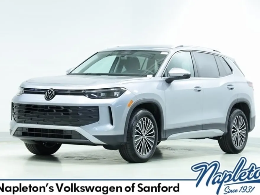 2025 Volkswagen Tiguan S photo 1