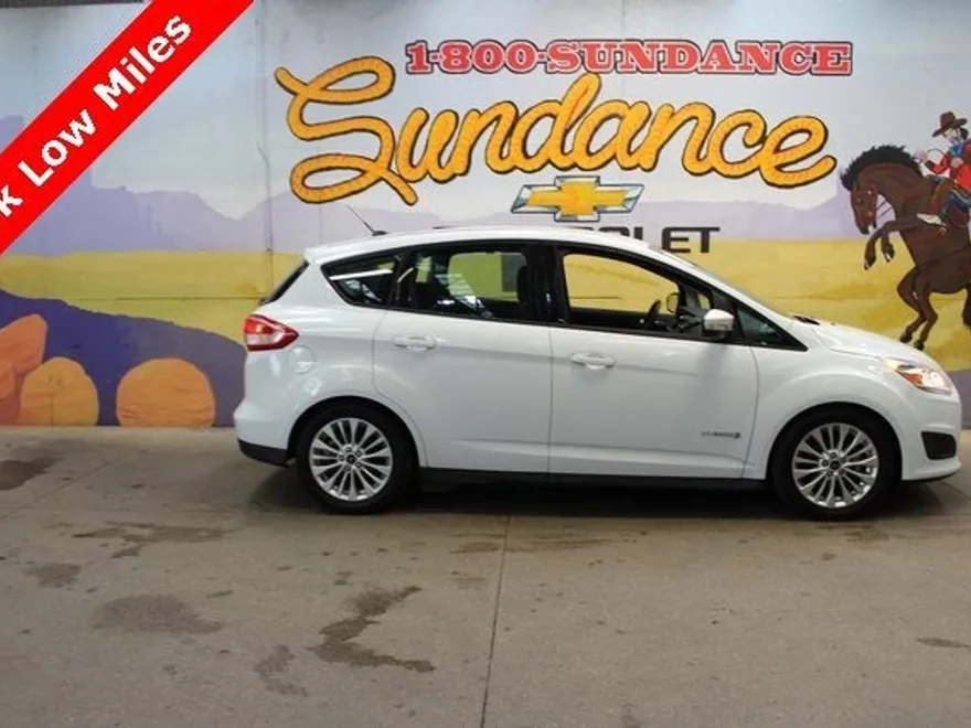 2017 Ford C-Max Hybrid SE photo 1