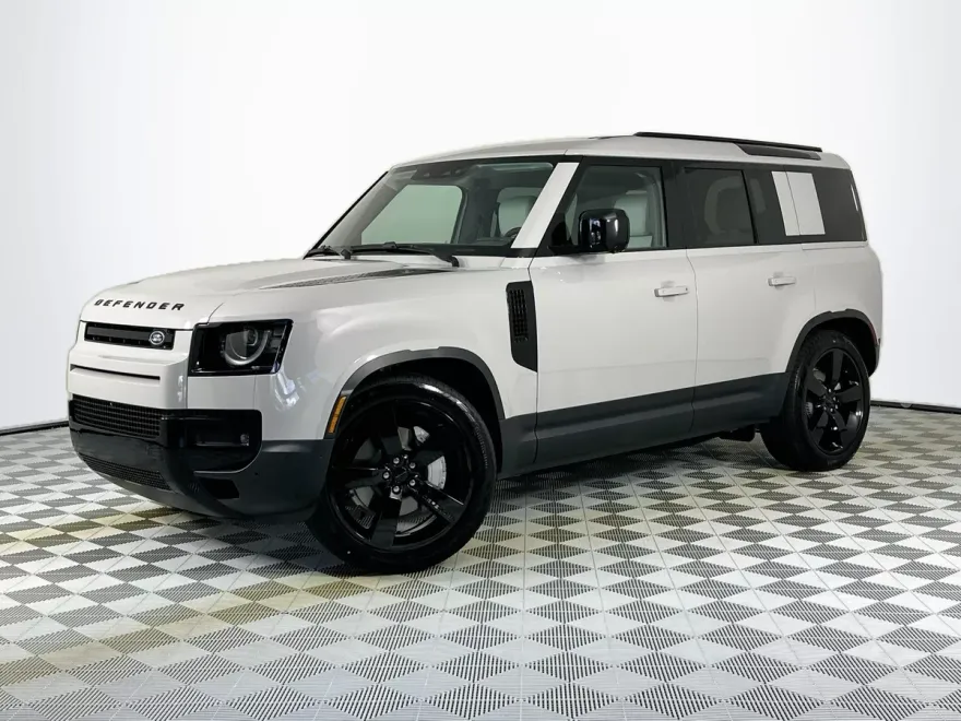 2026 Land Rover Defender 110 S photo 1
