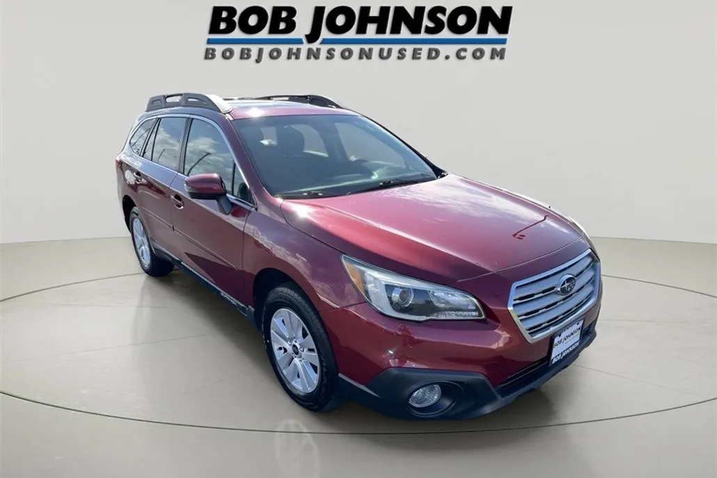 2017 Subaru Outback 2.5i Premium photo 1