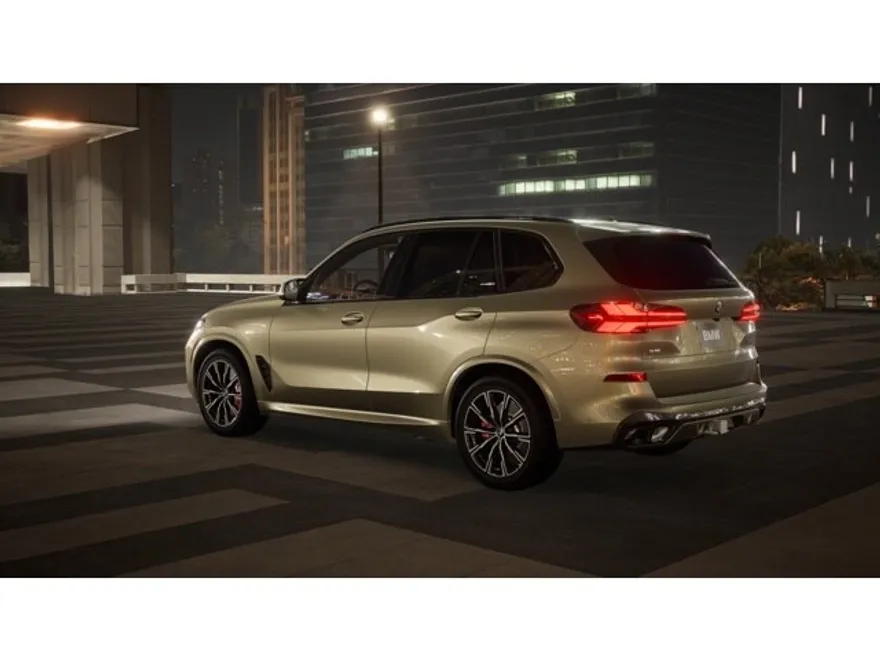 2026 Bmw X5 M60i photo 1