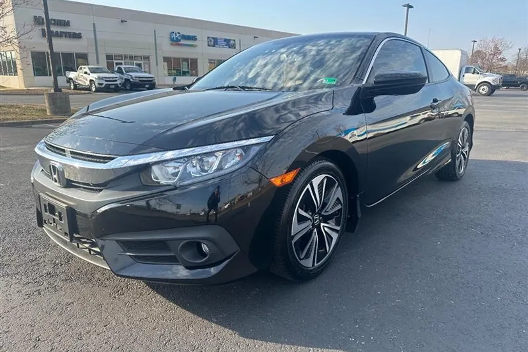 2018 Honda Civic EX-L photo 1