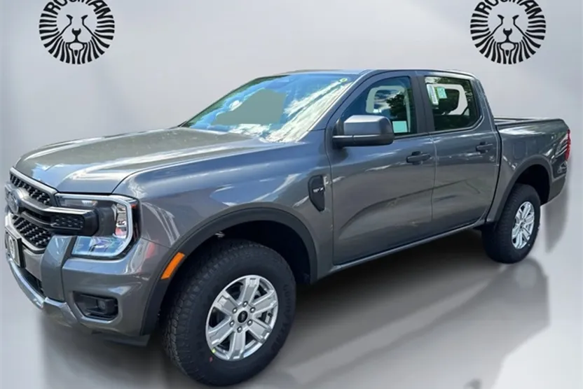 2025 Ford Ranger XL photo 1
