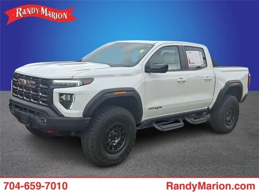 2024 Gmc Canyon AT4X photo 1
