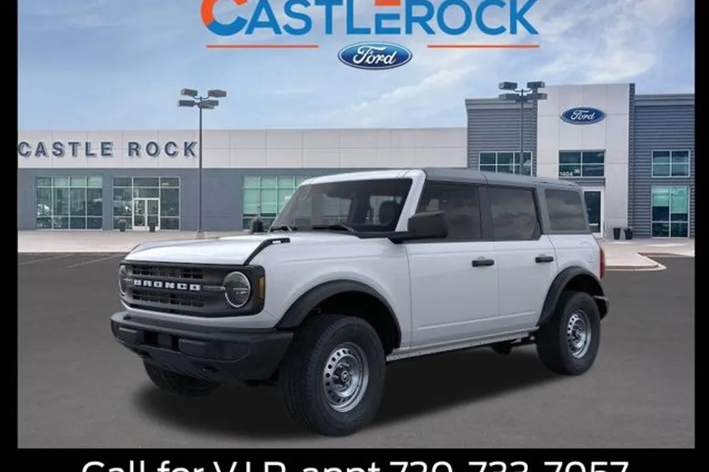 2025 Ford Bronco Base photo 1