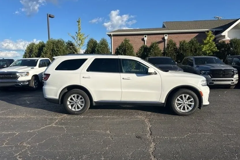 2021 Dodge Durango SXT Plus photo 1