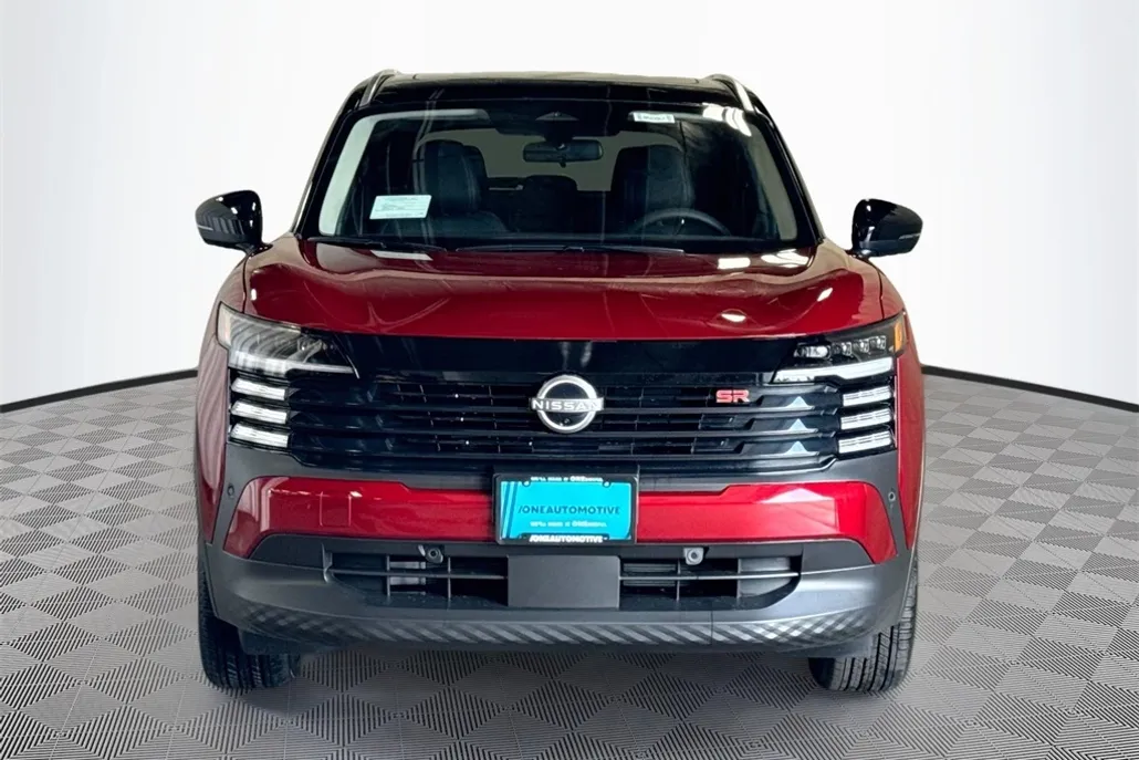2025 Nissan Kicks SR photo 1