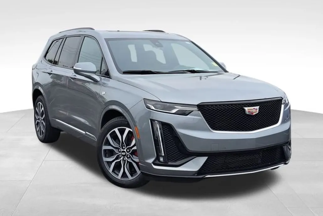 2024 Cadillac XT6 Sport photo 1