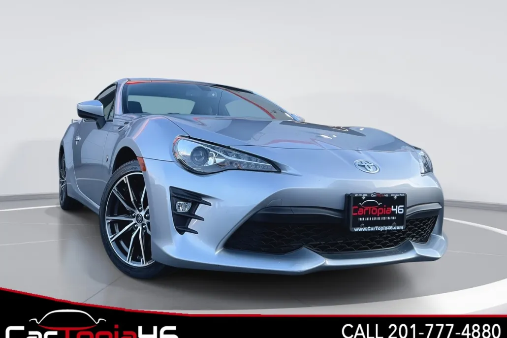 2019 Toyota GR86 GT photo 1