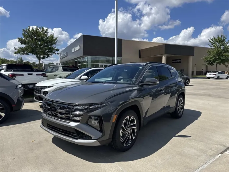 2026 Hyundai Tucson Limited photo 1