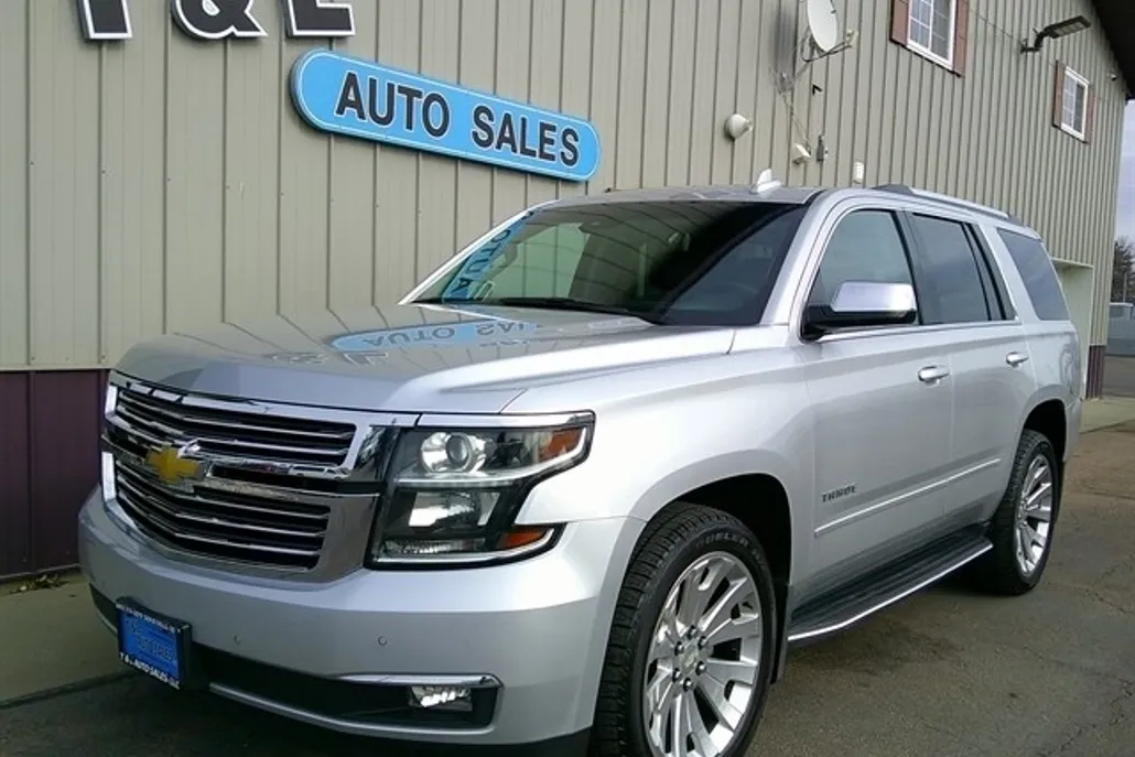 2017 Chevrolet Tahoe Premier photo 1