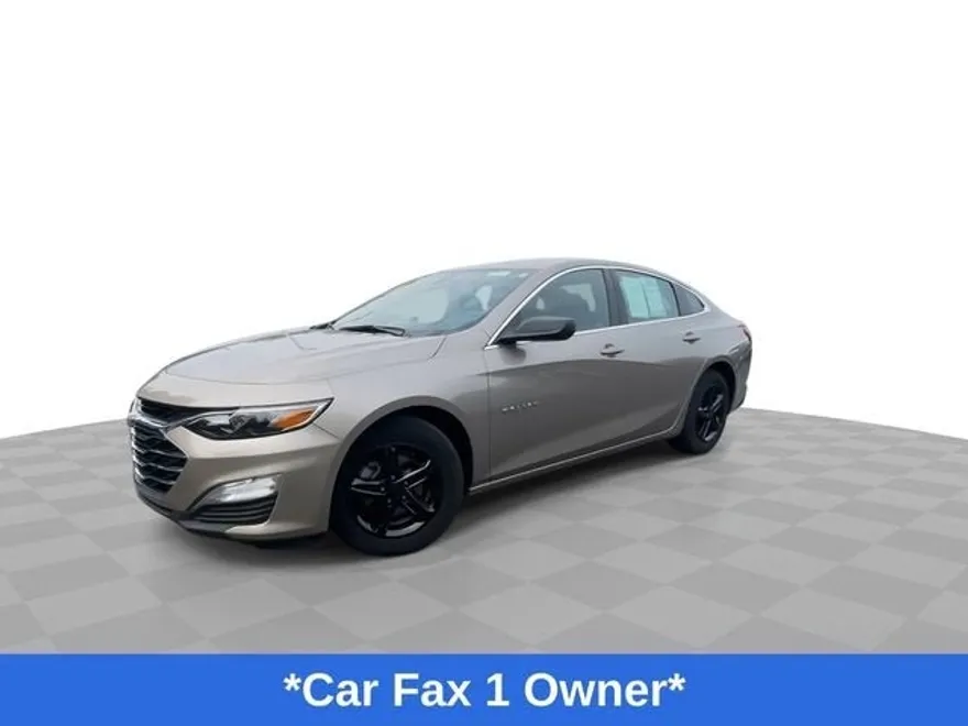 2022 Chevrolet Malibu LS photo 1