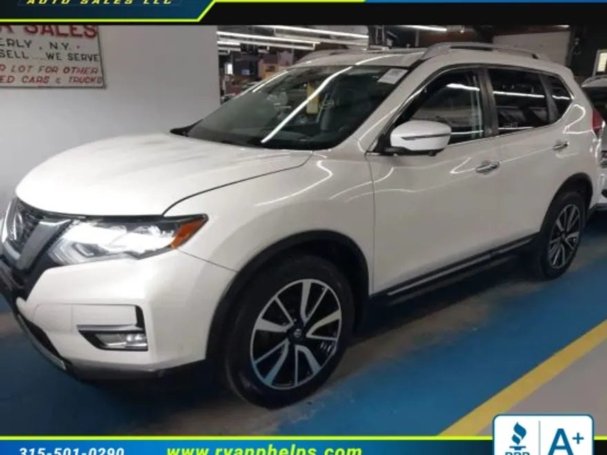 2019 Nissan Rogue SL photo 1