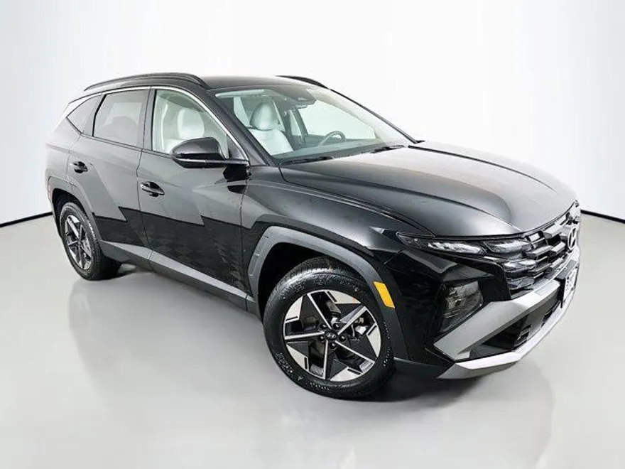 2025 Hyundai Tucson SEL photo 1
