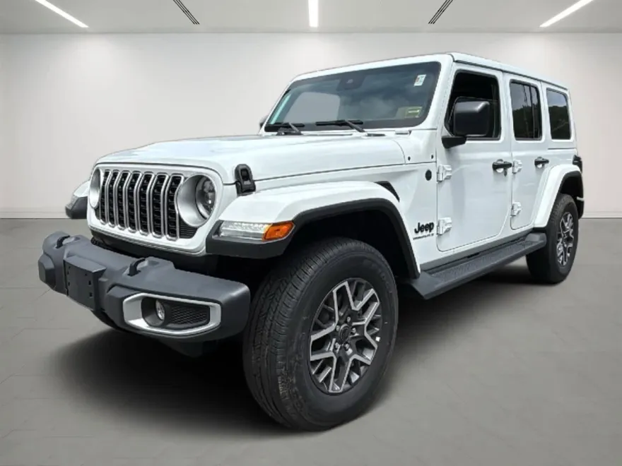 2025 Jeep Wrangler Sahara photo 1