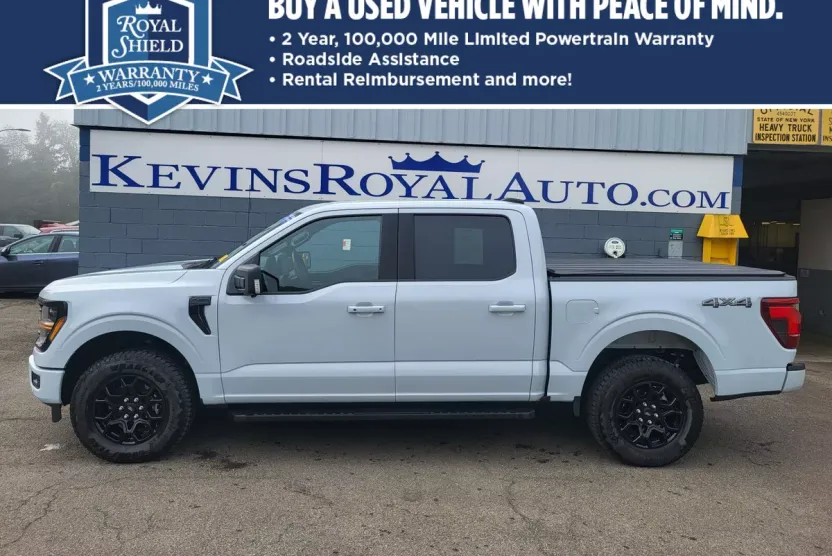 2025 Ford F-150 XLT photo 1