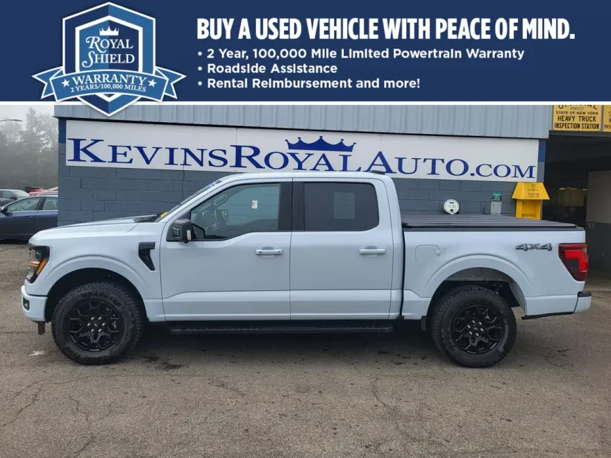 2025 Ford F-150 XLT photo 1