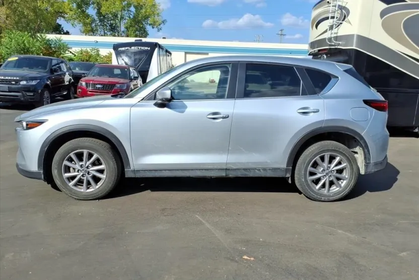 2022 Mazda CX-5 2.5 Select photo 1