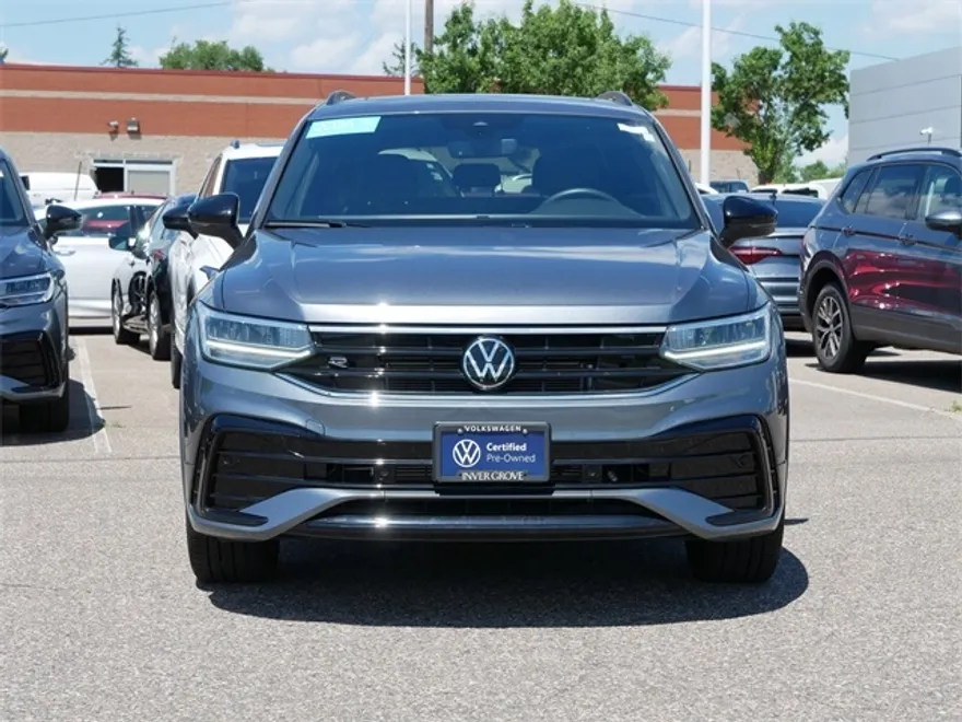 2024 Volkswagen Tiguan SE R-Line Black photo 1