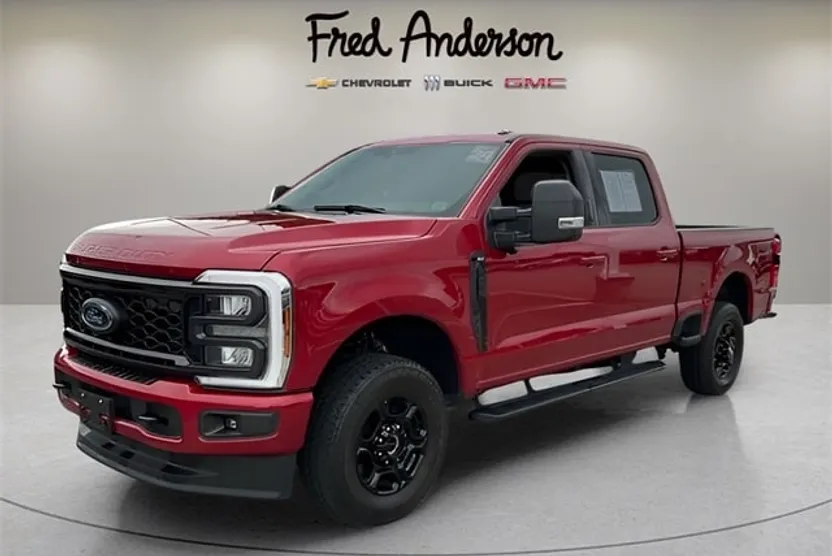 2024 Ford F-250 XLT photo 1