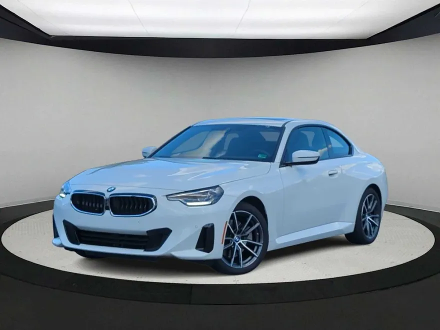 2024 Bmw 230i xDrive photo 1