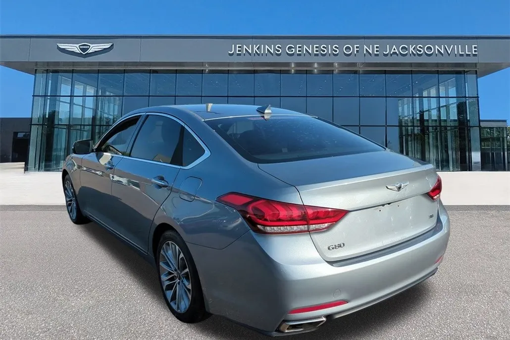 2017 Genesis G80 3.8 photo 1